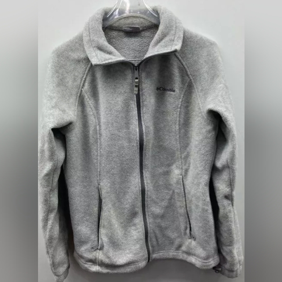 Columbia Jackets & Blazers - Columbia Full-Zip Fleece Jacket Size M Pre-owned Excellent